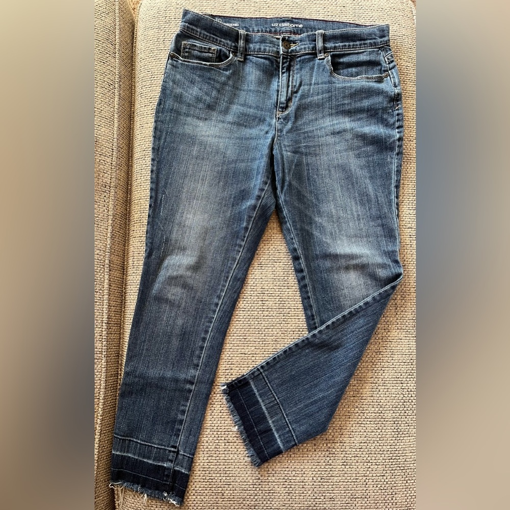 Size 10 Boyfriend Skinny Jean by Liz Claiborne
